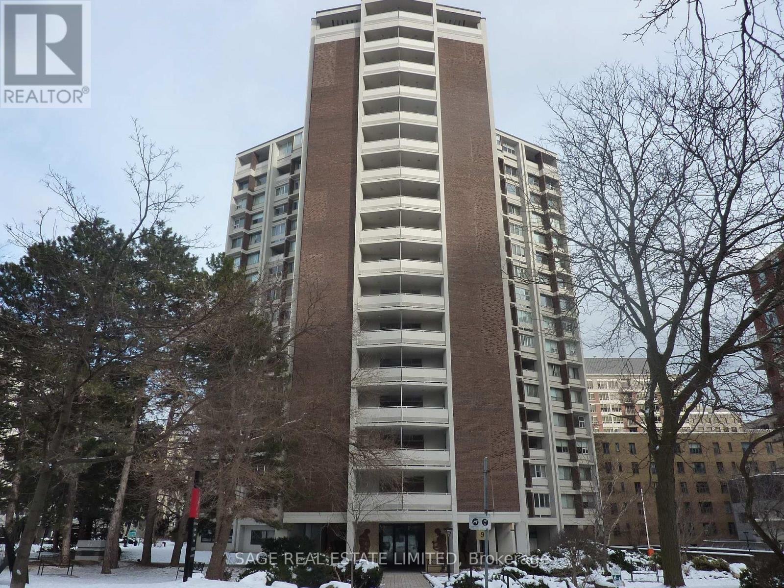 Rentals.ca 9 Deer Park Crescent, Toronto ON for Rent Rentals.ca 9 Deer Park Crescent, Toronto ON for Rent