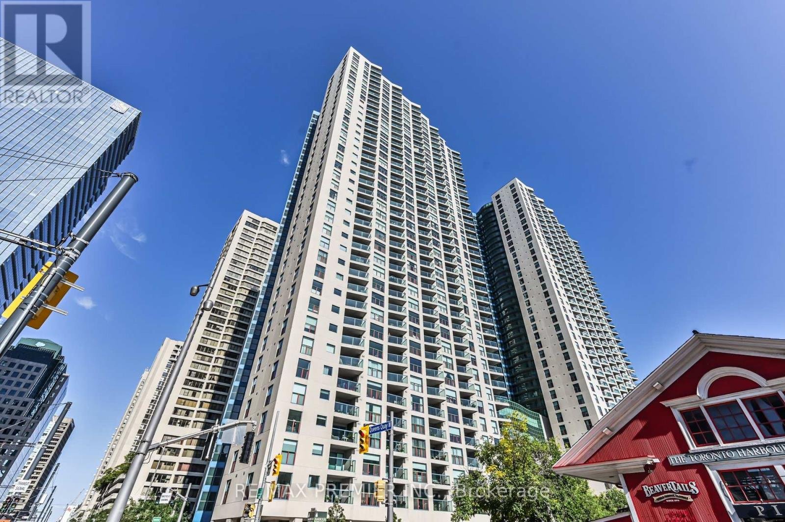 Rentals.ca 77 Harbour Square, Toronto ON for Rent