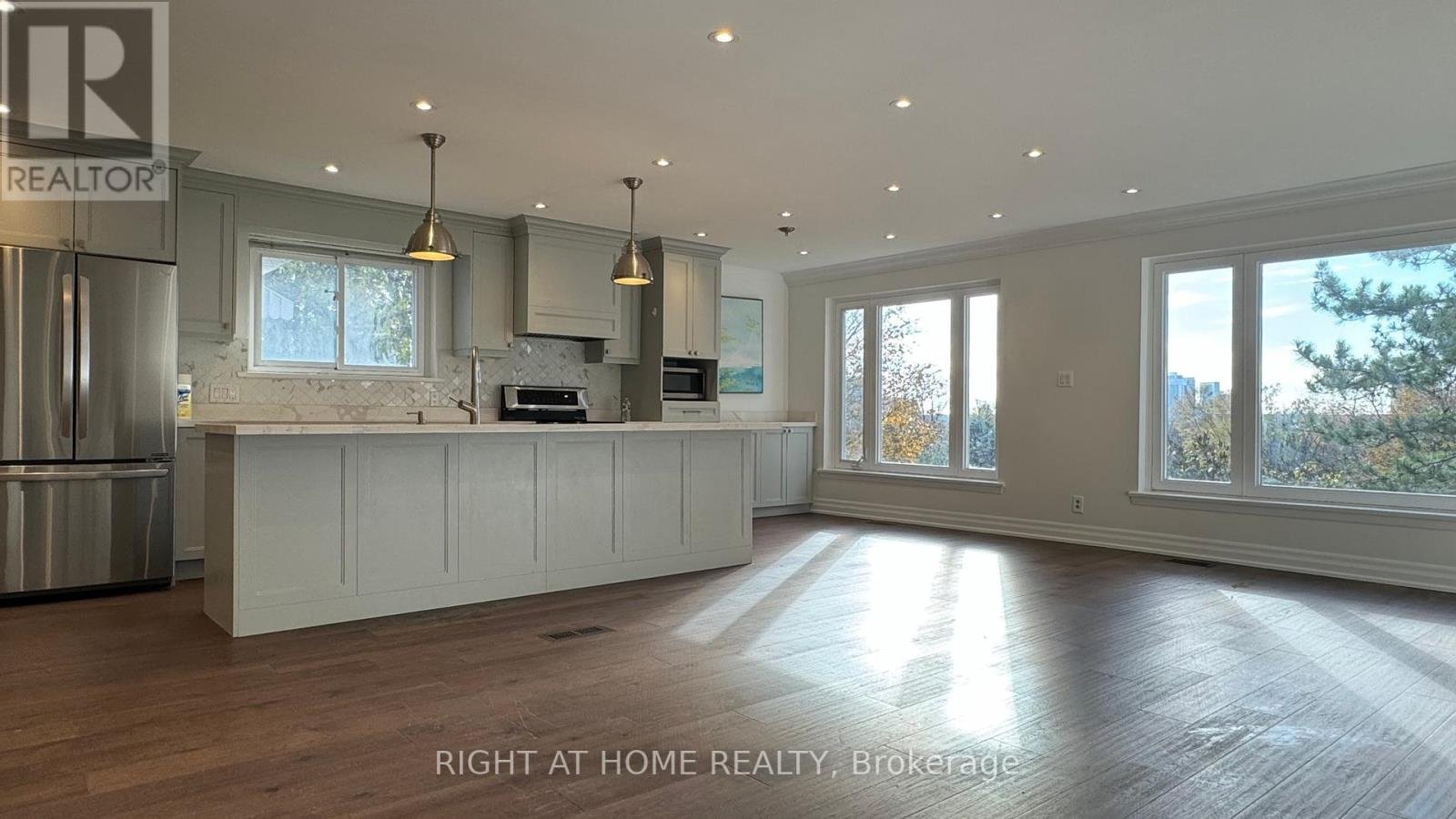 Rentals.ca 180 Shaughnessy Boulevard, Toronto ON for Rent