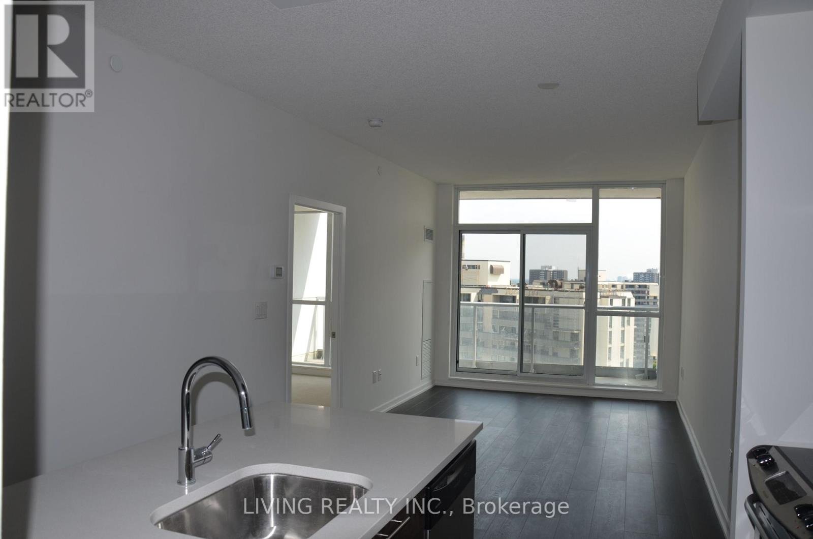 Rentals.ca 66 Forest Manor Road, Toronto ON for Rent