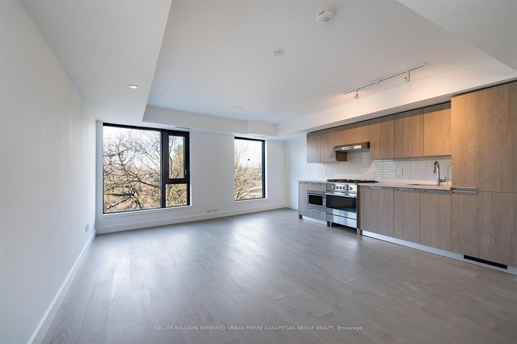 Rentals.ca 160 Kingsway Cres., Toronto ON for Rent