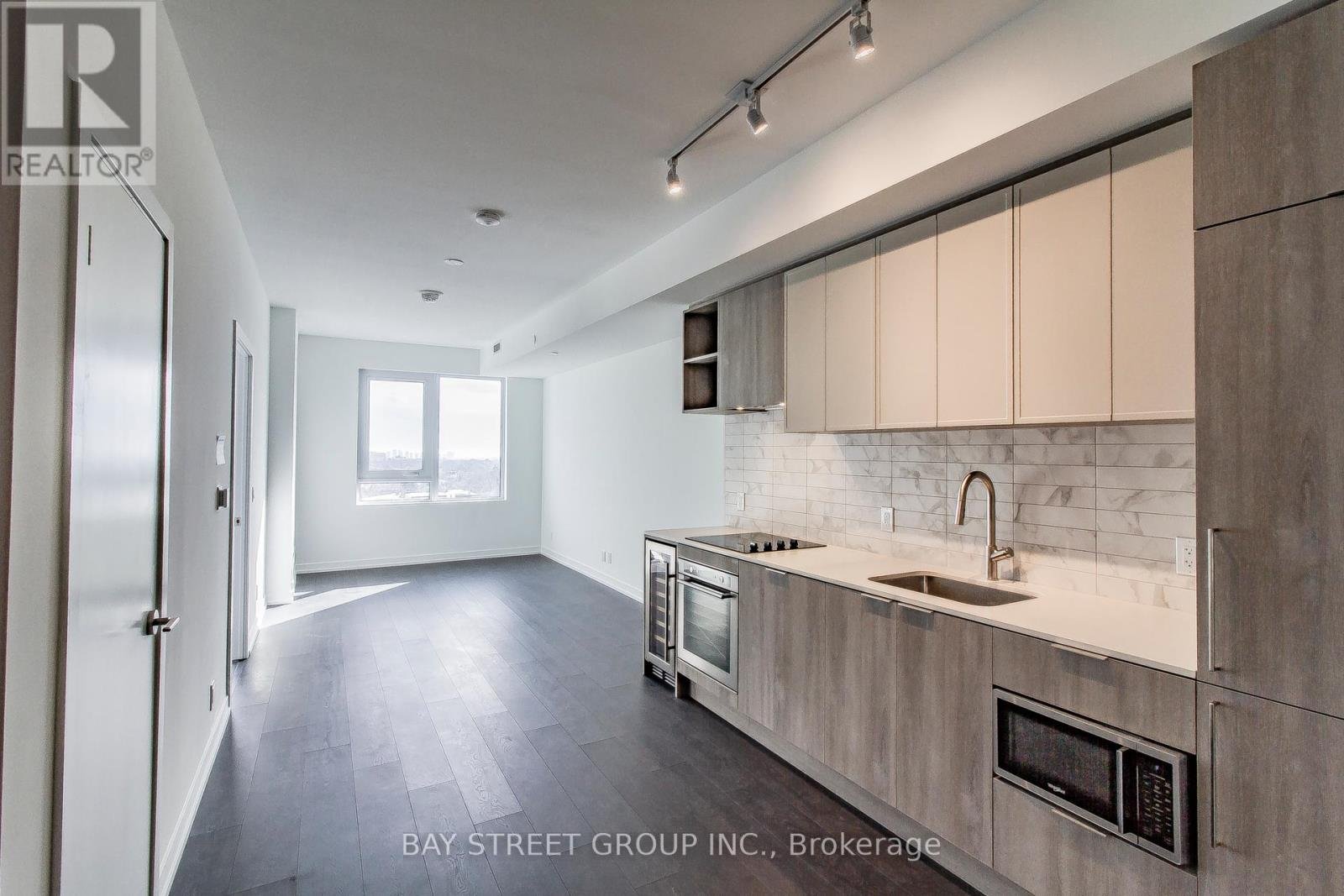 Rentals.ca 2020 Bathurst Street, Toronto ON for Rent