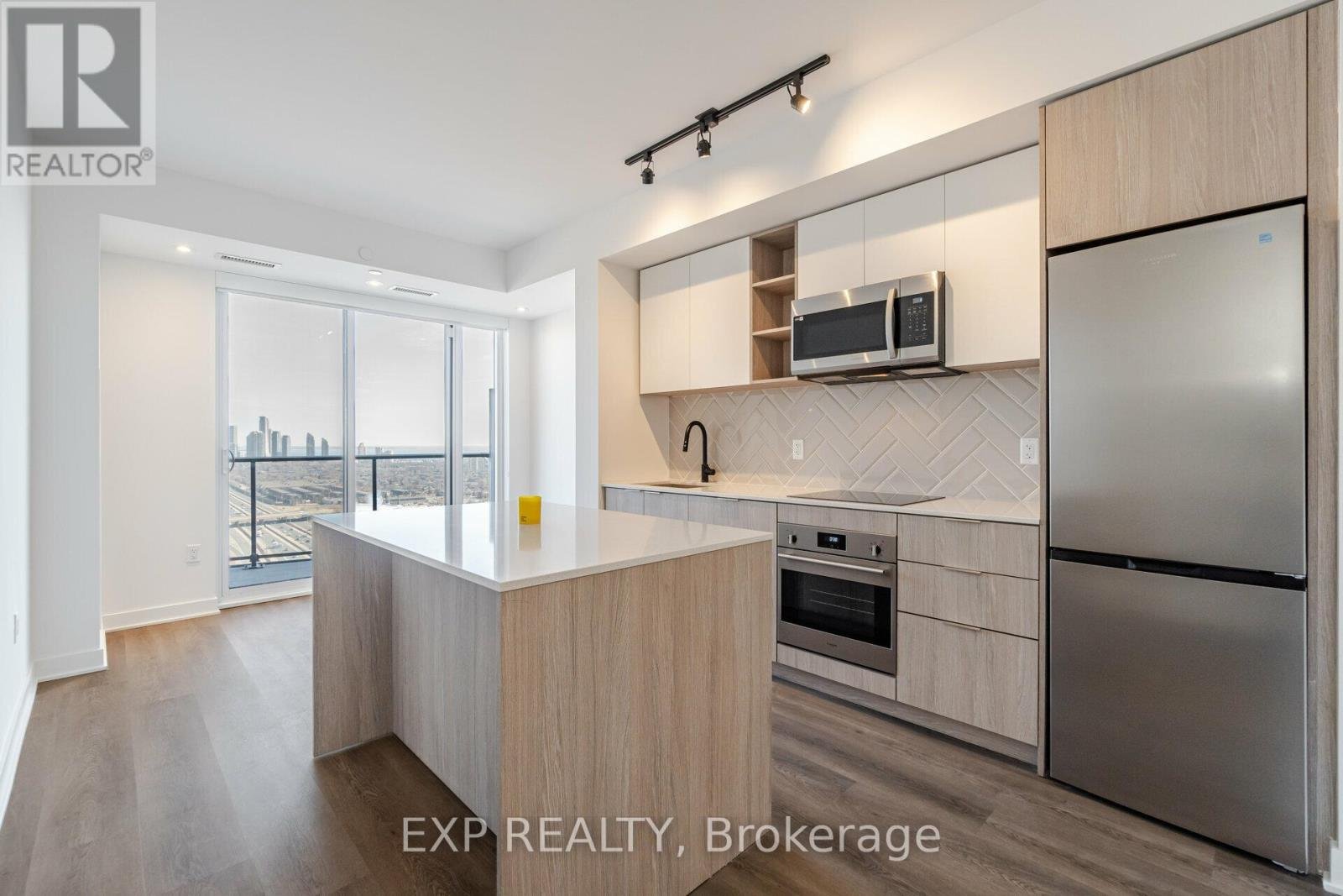 Rentals.ca 36 Zorra Street, Toronto On For Rent