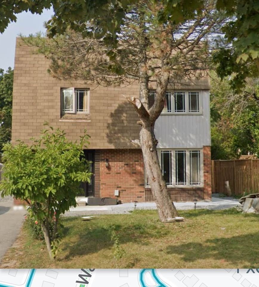 4 Goodless Court, Toronto, ON - Room for rent