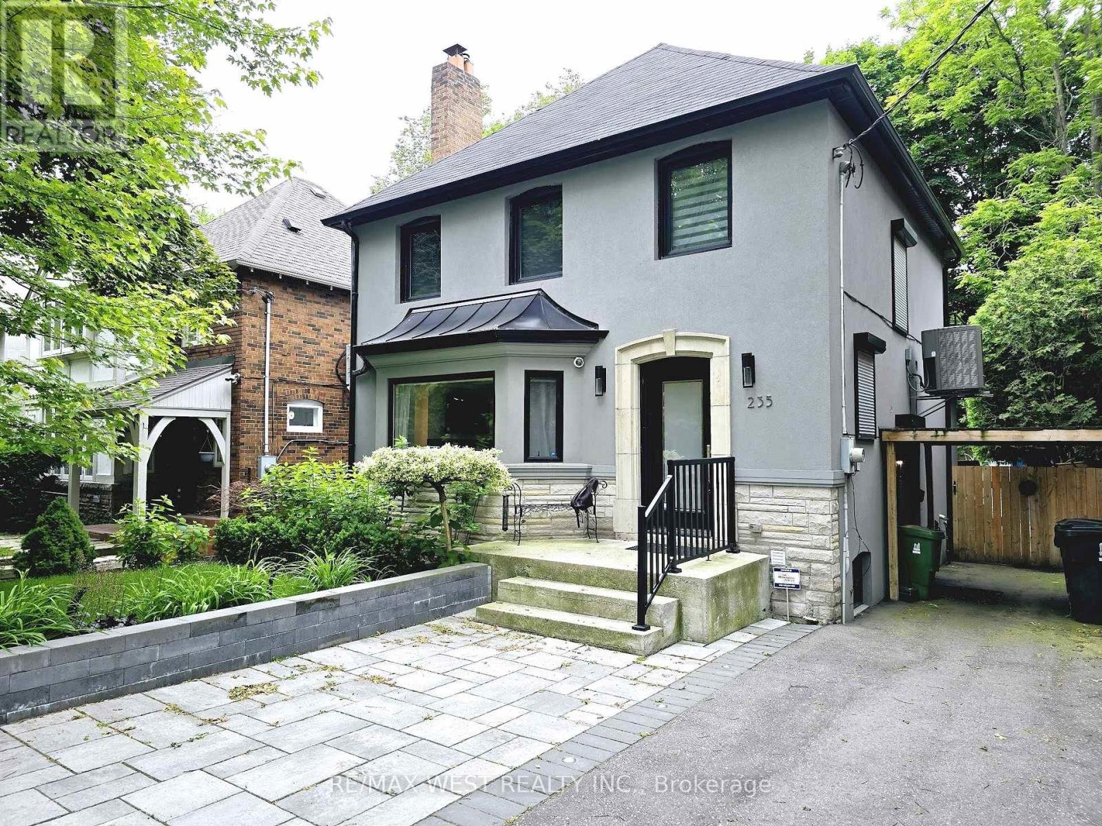 235 CHAPLIN CRESCENT 235 Chaplin Crescent, Toronto, ON