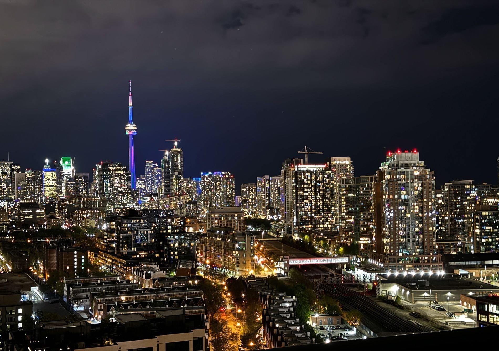 36 Lisgar Street, Toronto, ON Condo for rent