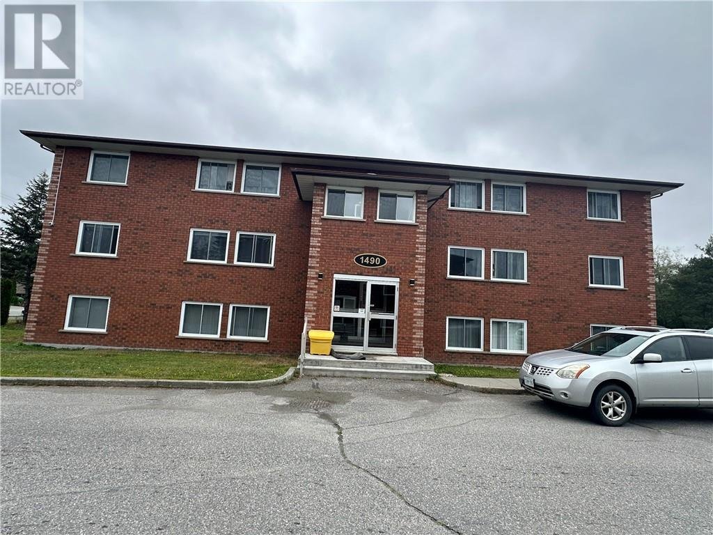 1490 Main Street Unit 302 1490 Main Street Unit 302, Val Caron, ON