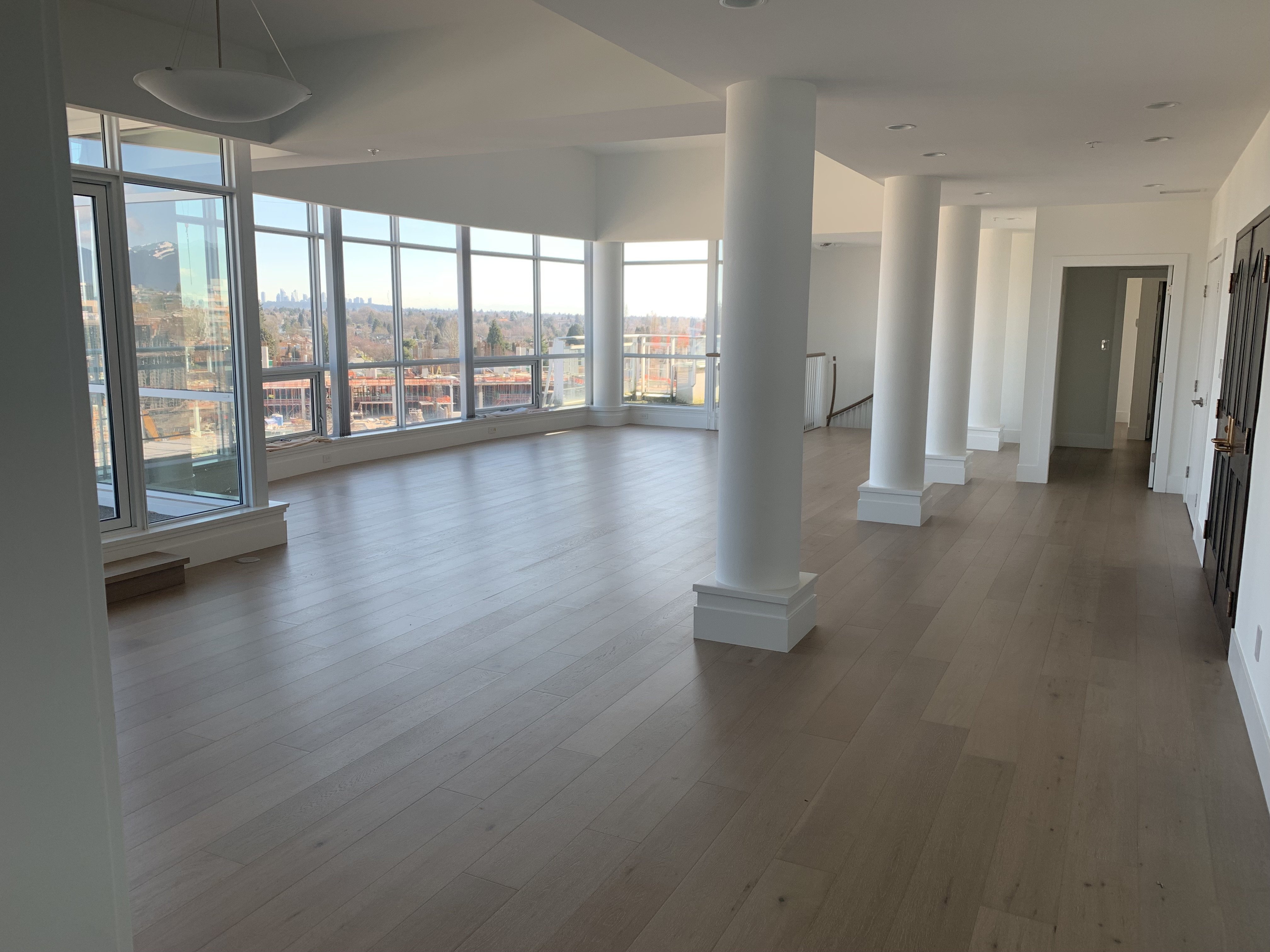 Rentals.ca ) 688 Fairchild Road, Vancouver BC for Rent