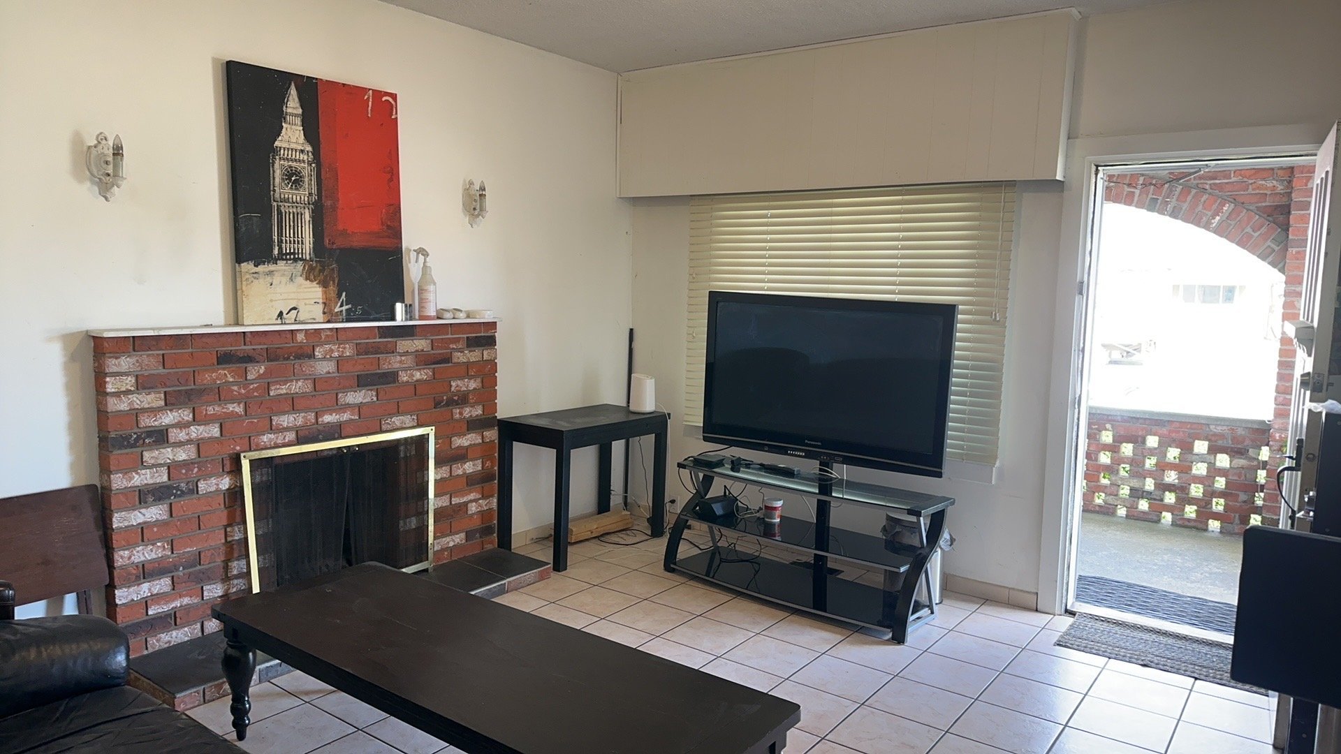 1595 Renfrew Street, Vancouver, BC Room for rent