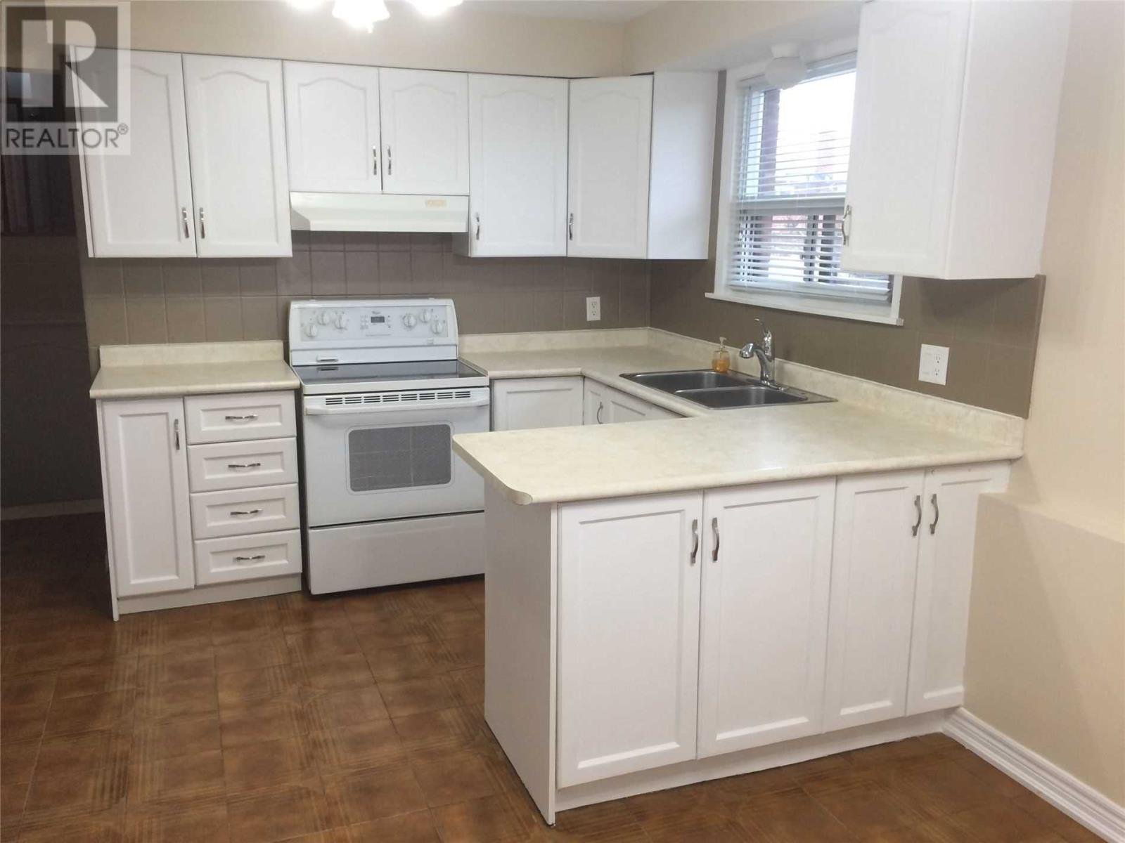 Rentals.ca ) 65 Andrew Park, Vaughan ON for Rent