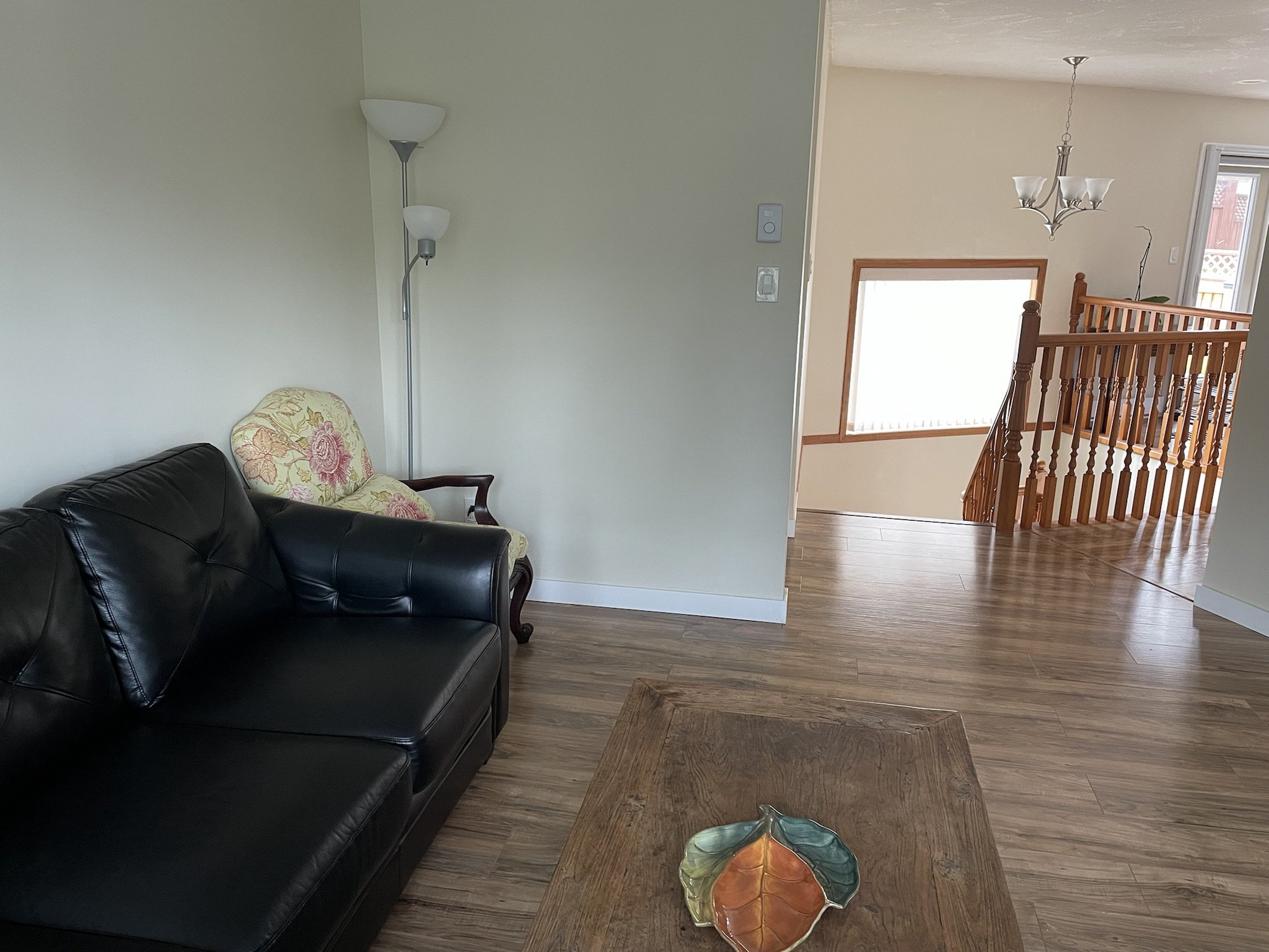 Rentals.ca ) 4818 Cordova Bay Road, Victoria BC for Rent