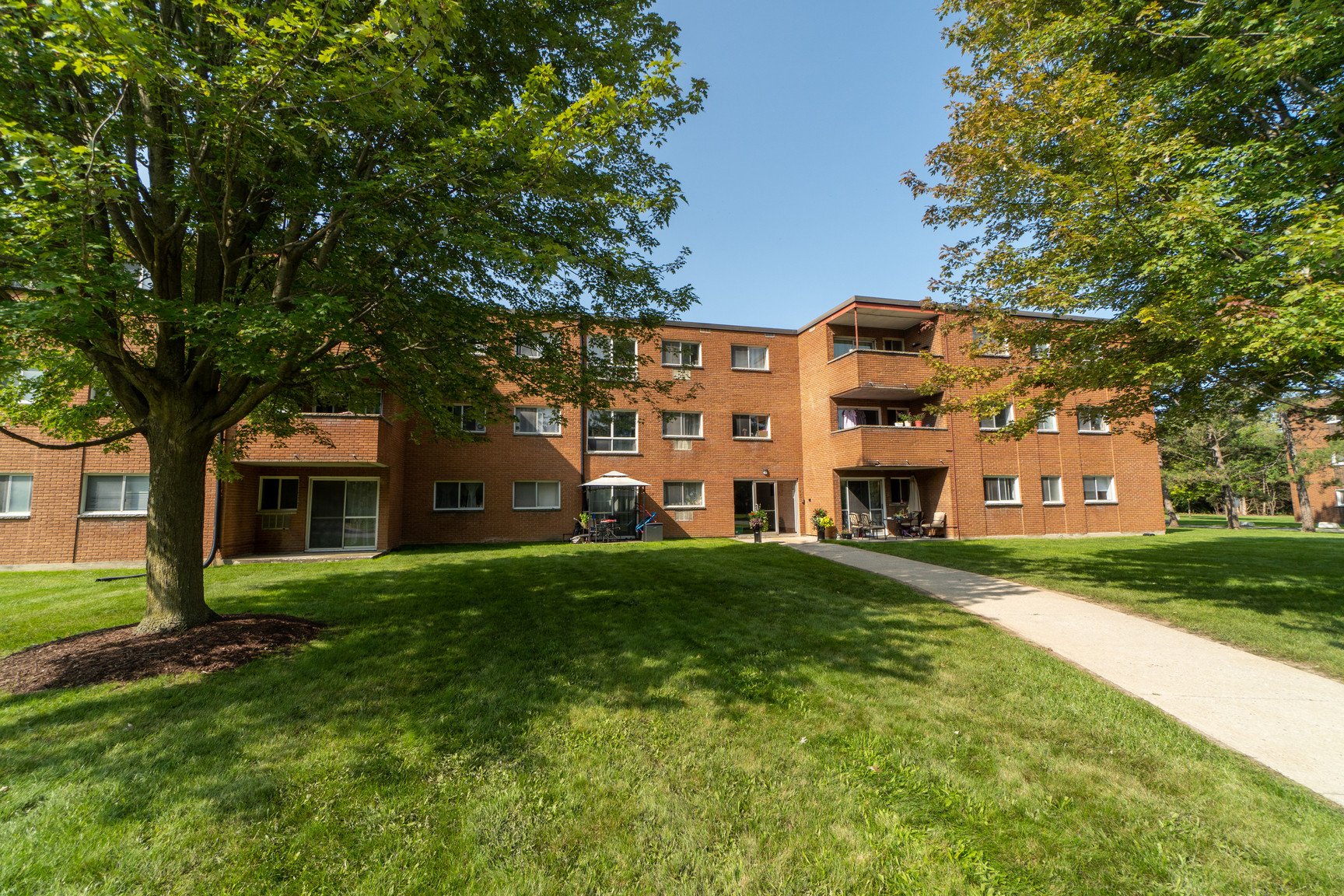 Flats In Waterloo