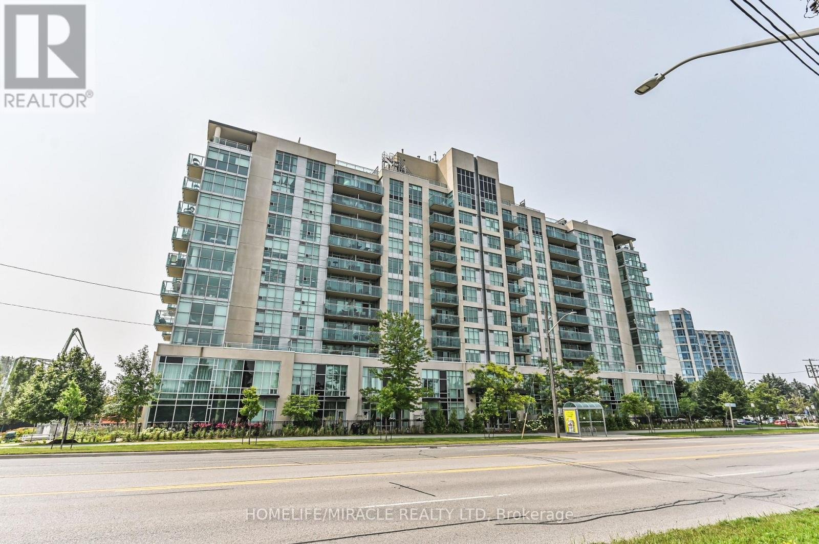 Rentals.ca 1600 Charles Street, Whitby ON for Rent