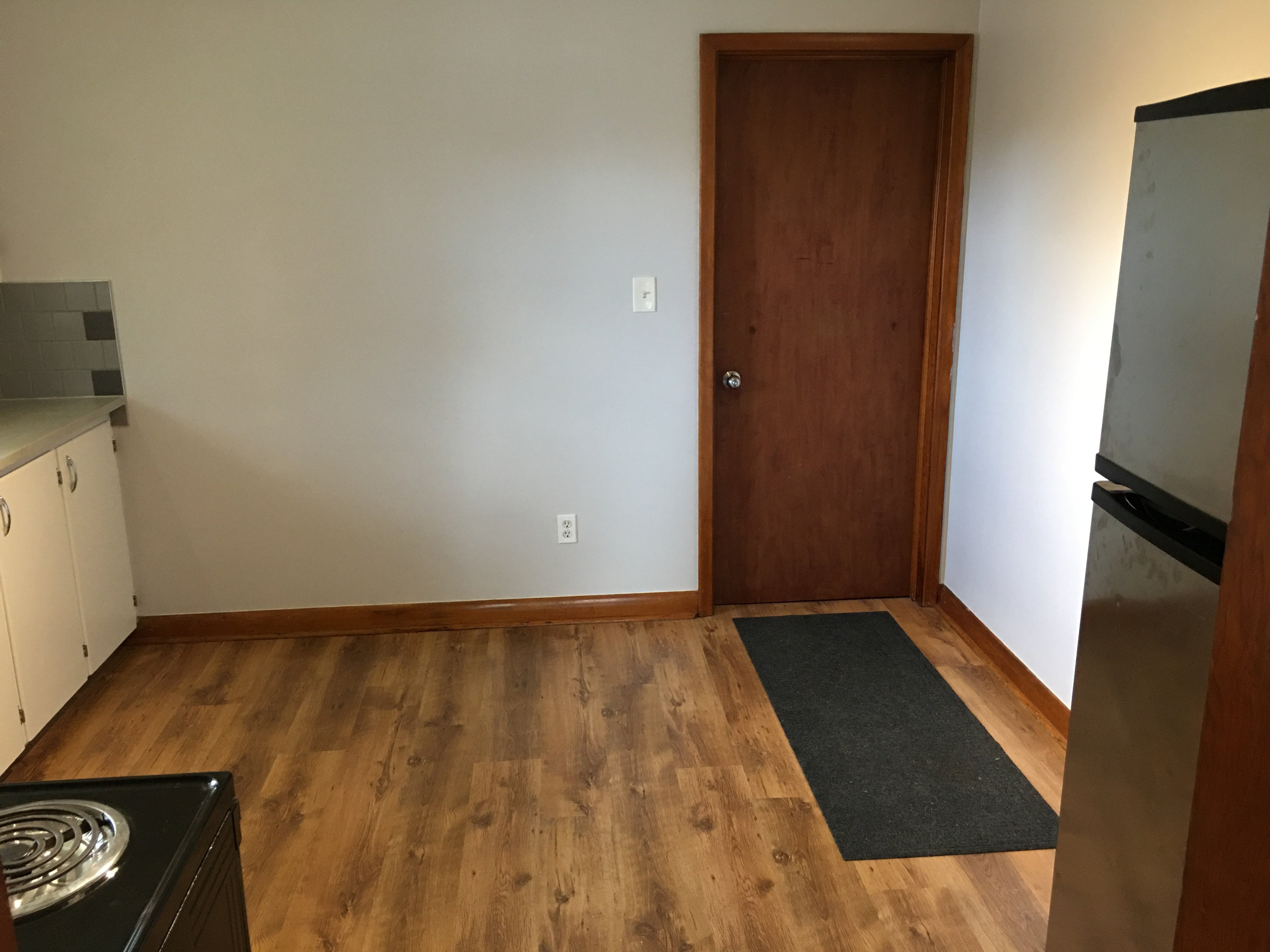 Rentals.ca 412 Peel Street, Whitby ON for Rent