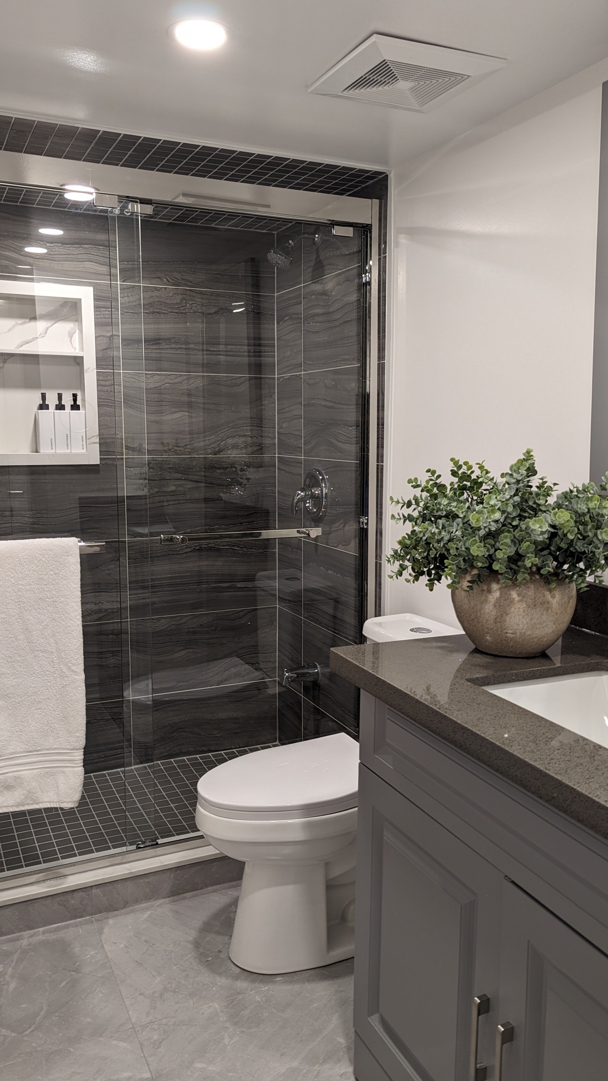 7 Macpherson Street, Whitby, ON House for rent