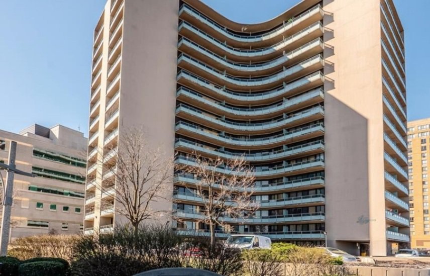 Rentals.ca ) 111 Riverside Drive East, Windsor ON for Rent