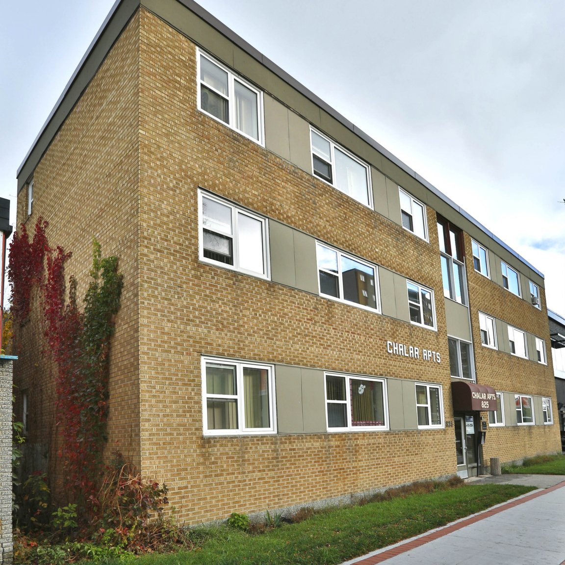 Rentals.ca ) 825 Corydon Avenue, Winnipeg MB for Rent