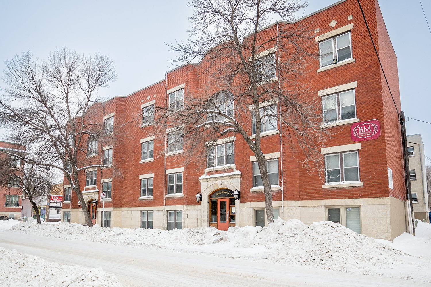 Rentals.ca ) 6 Balmoral Street, Winnipeg MB for Rent
