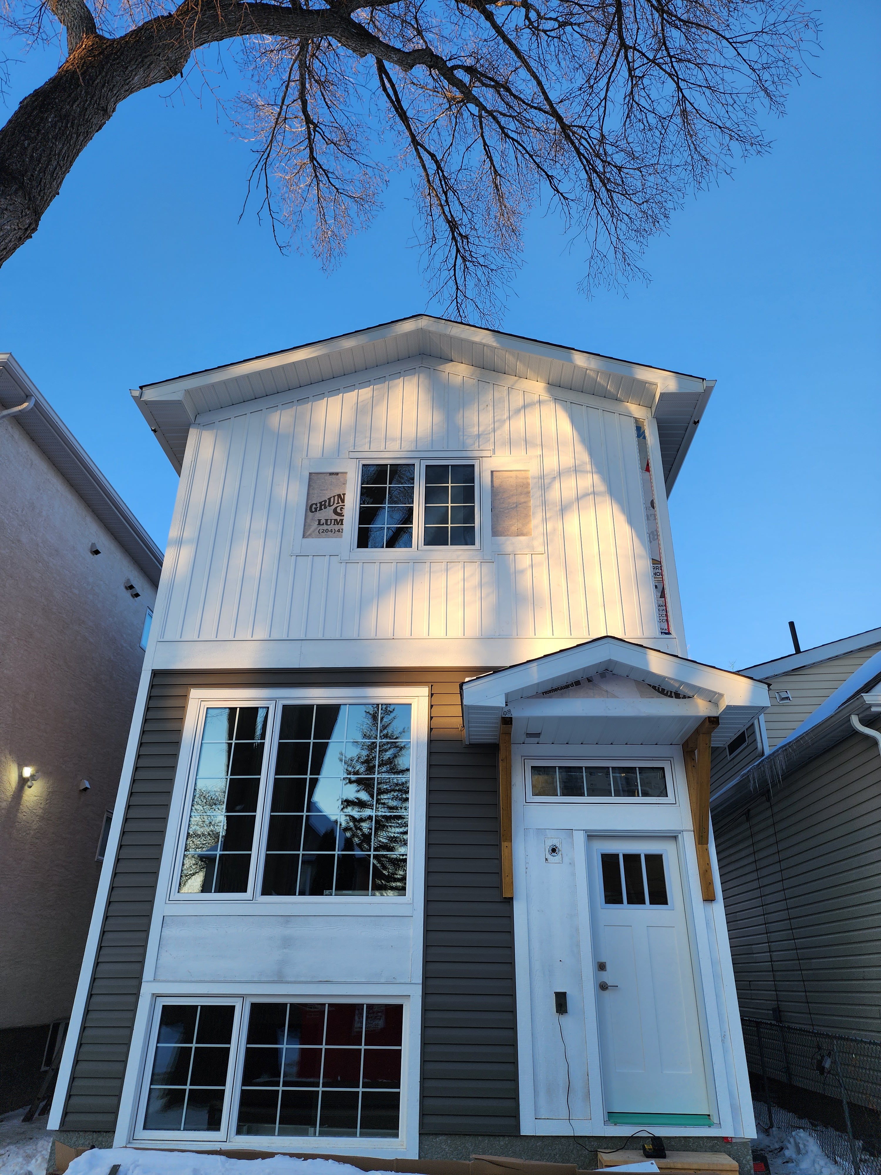 Rentals.ca ) 215 Bertrand Street, Winnipeg MB for Rent