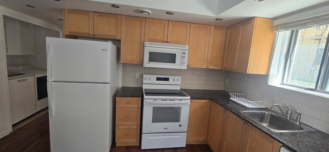 10061 Rue Jules Crépeau