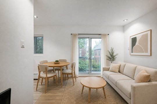 9191 Rue Lajeunesse