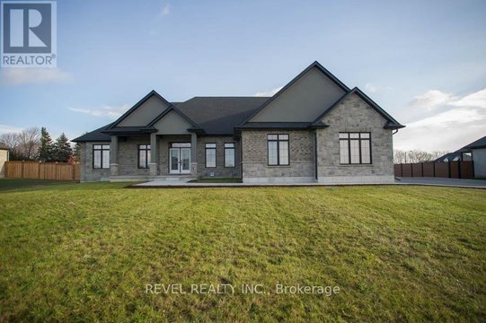 14 BOWEN PLACE