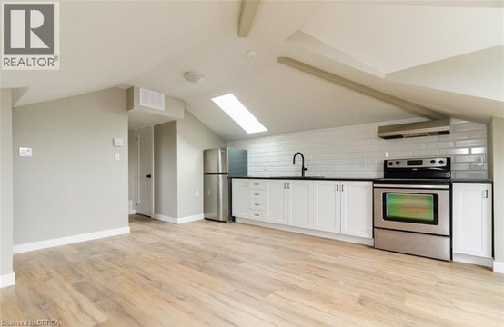 302 COLBORNE Street Unit# 1