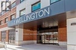 805 - 1 WELLINGTON STREET