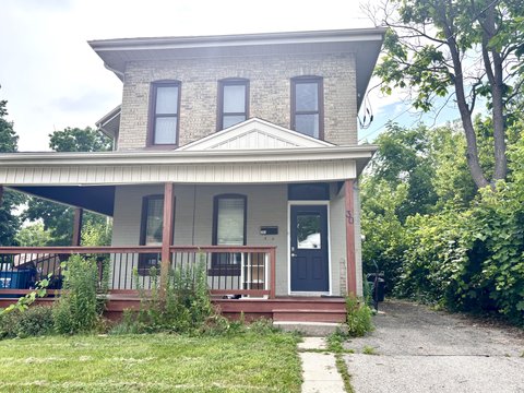 30 Brock Street