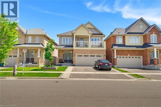 9 PRICE Street Unit# UPPER