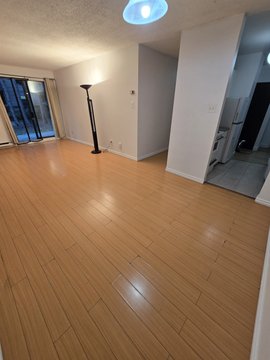 6187 Kingsway