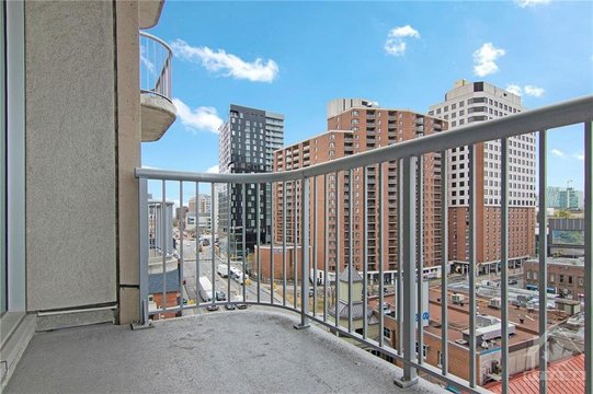200 Rideau Street