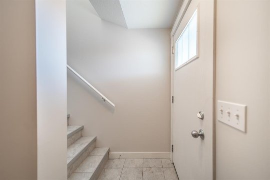 193 Cranford Walk Southeast
