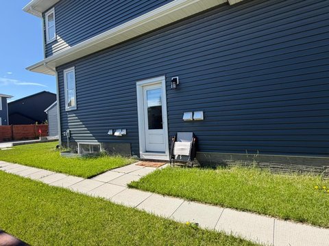 146 Rowley Gate Northwest