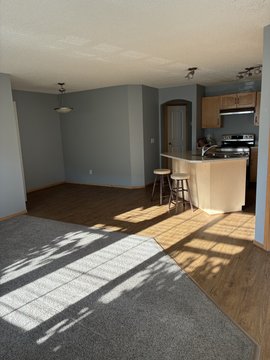 23 Everridge Square Southwest