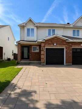 901 Paradise Crescent