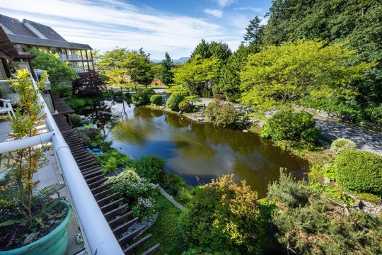 1120 Tsatsu Shores Drive
