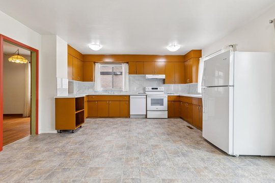 11626 77 Ave House