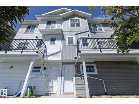 2610 Maple WY NW