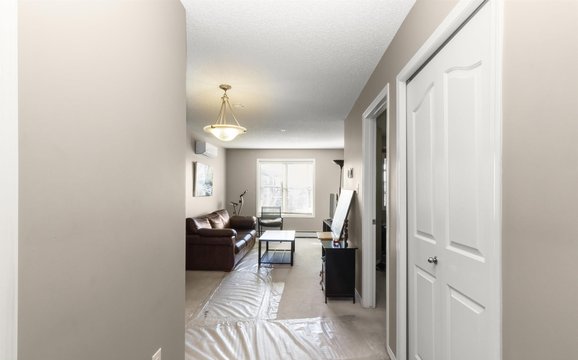 274 McConachie Drive Northwest