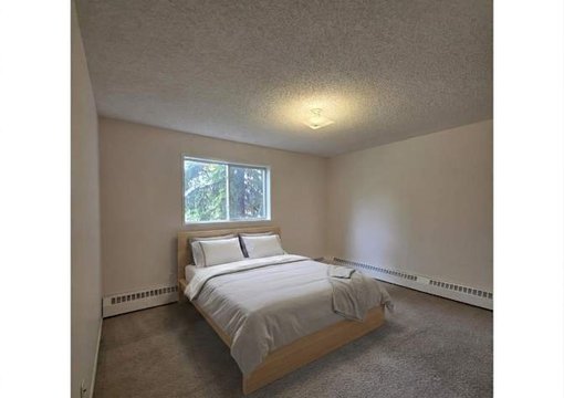 98a Avenue NW