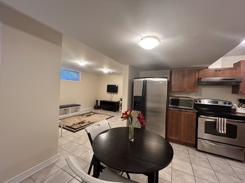 200 Celtic Ridge Crescent