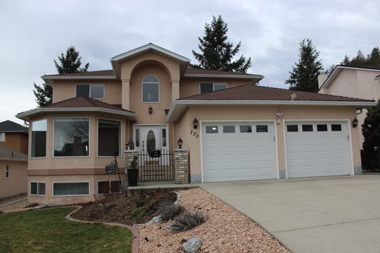 173 Applecrest Court