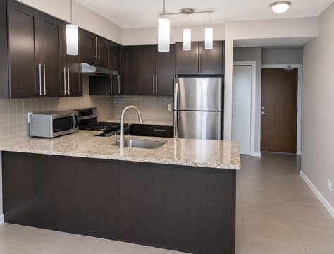 1075 Sunset Drive