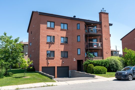 2075 Rue de Magenta