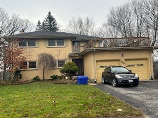 446 Riverside Drive