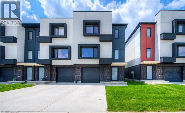 3545 EMILYCARR Lane