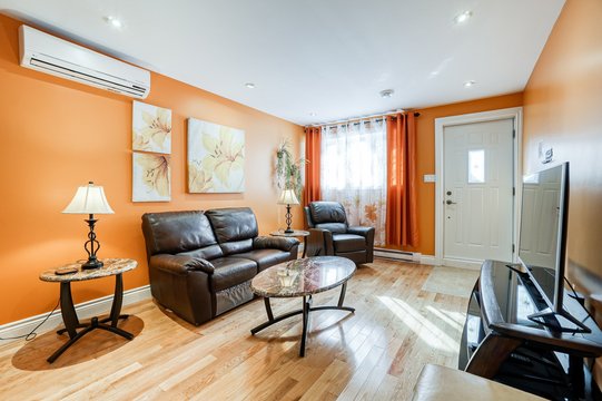 927 Rue Préfontaine