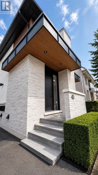 #1 - 43 ELMWOOD AVENUE N