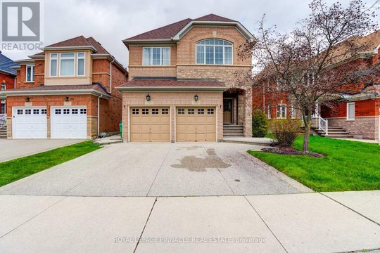 5921 SUMMERSIDE DRIVE